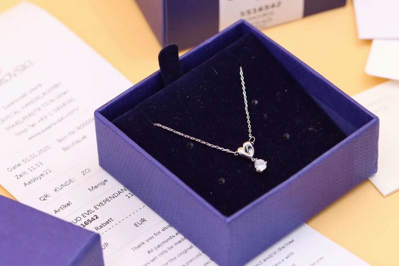 Swarovski Necklace 03lyr89 (1)